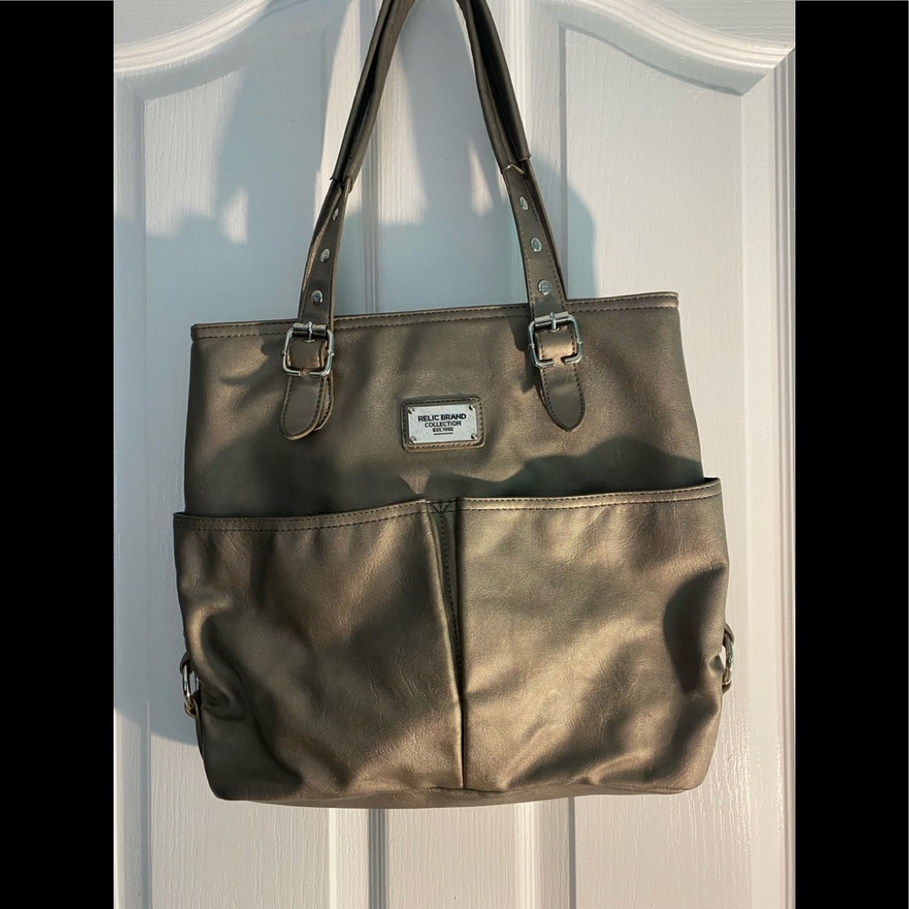 Vintage Relic EUC tote bag silver platinum